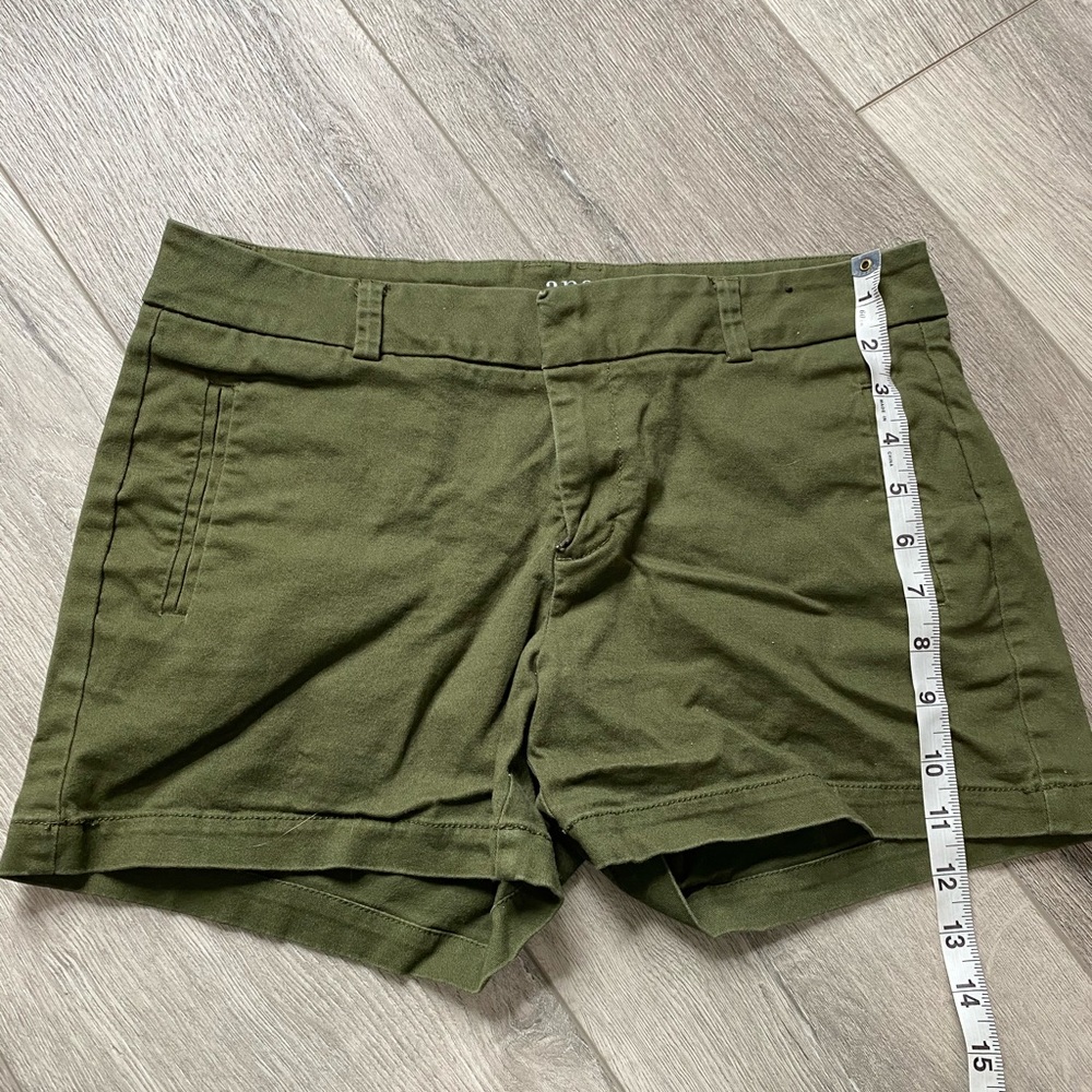 Size 6 Shorts
